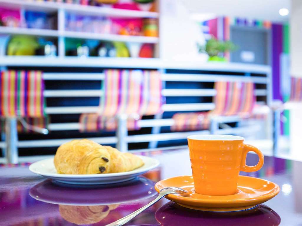 Ibis Styles Les Sables Olonne Hotel Ресторант снимка